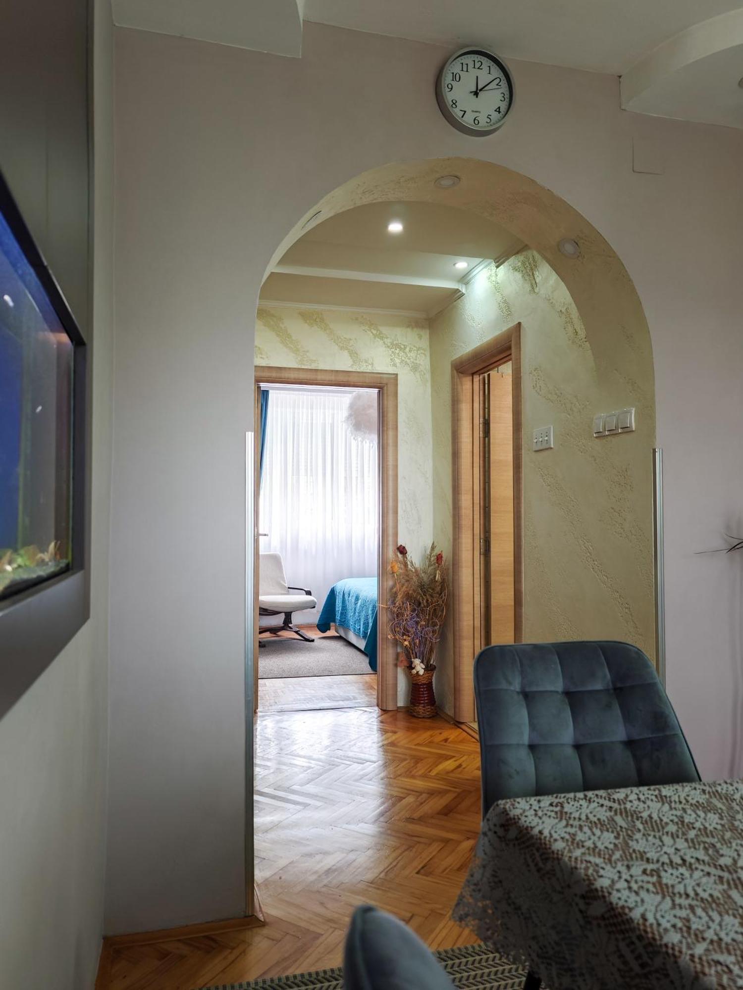 Apartman Julija Donji Milanovac Exterior foto
