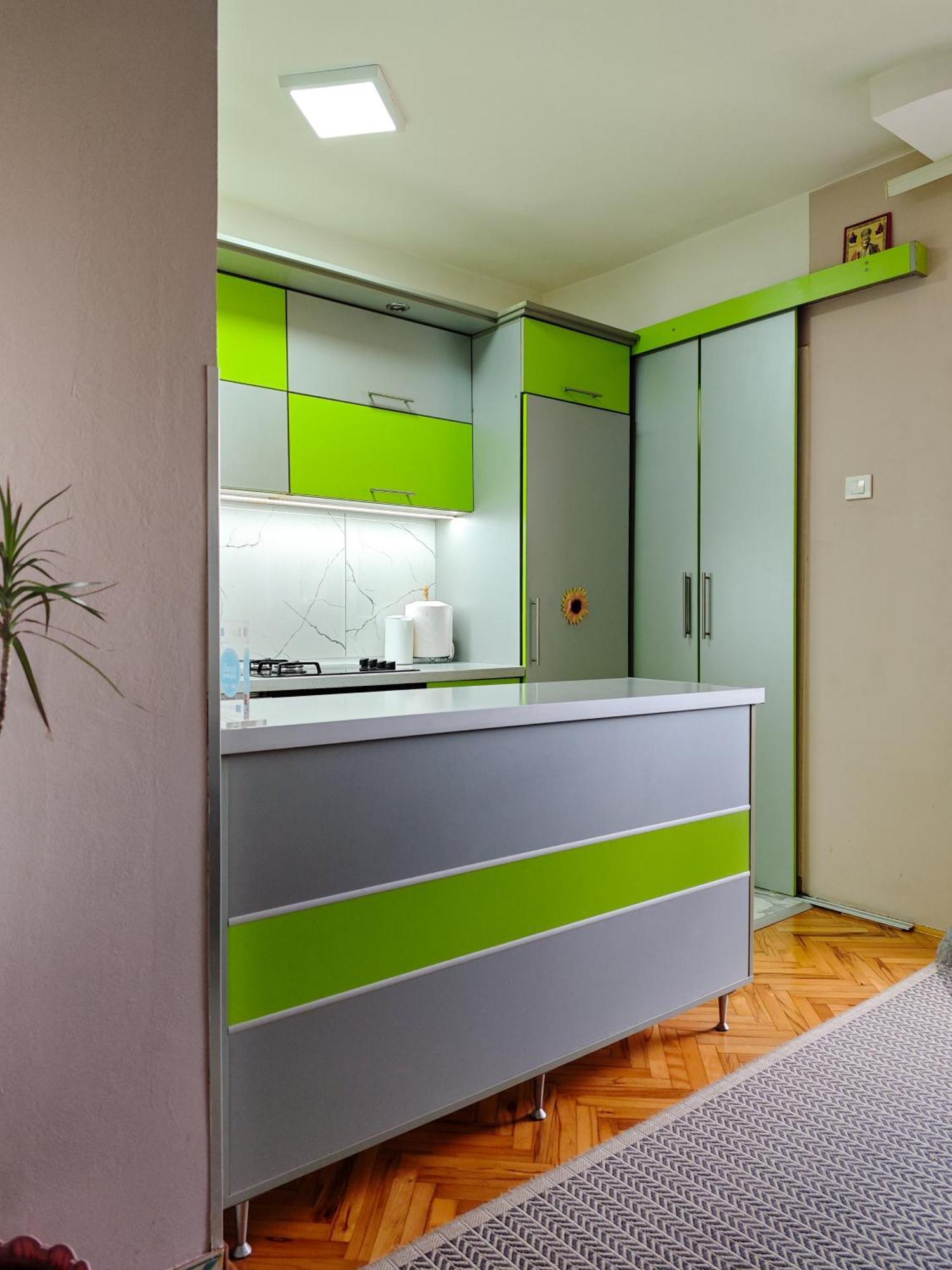 Apartman Julija Donji Milanovac Exterior foto